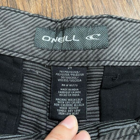 ONeill Striped Black/ Grey Mens Board Shorts Size 34 - Picture 5 of 9
